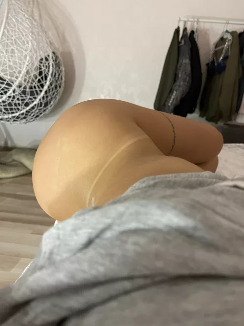 This is the right way u start your week by DarlingDreamySiren