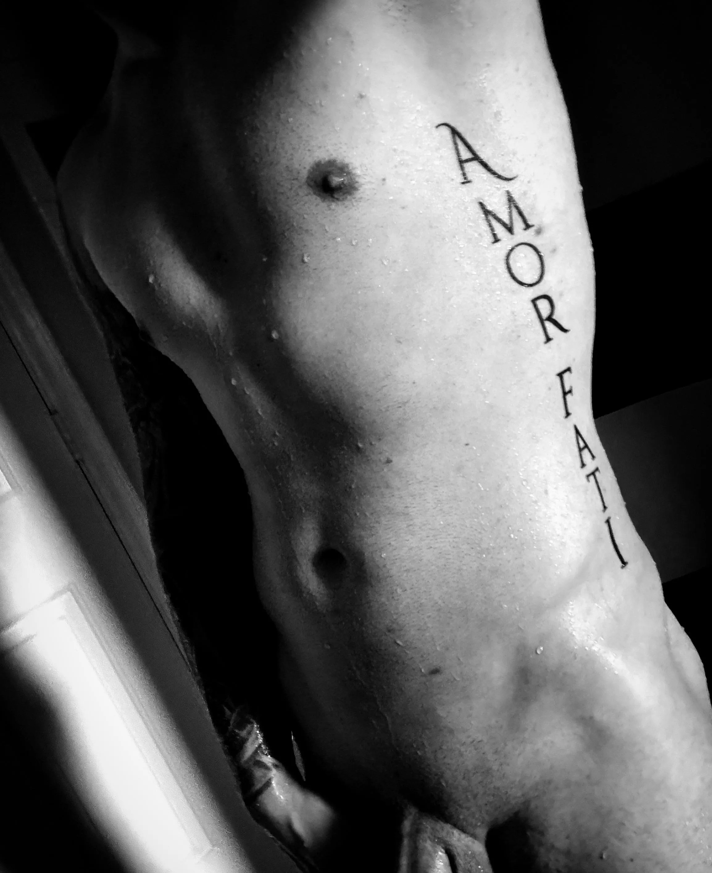 Who wants to help me dry off? posted by D3monic_Rav3n