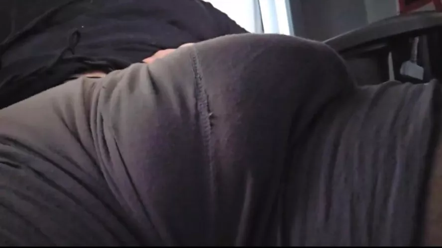 Your view under my desk 😘 by CoZyFlowZy18