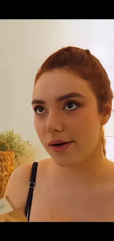 Anybody know her! posted by masonluke1960