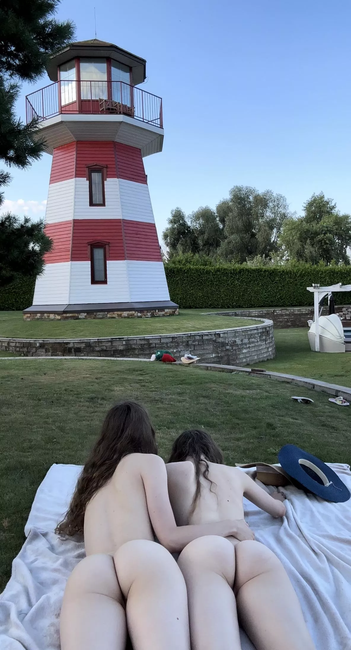 Could you hit the hole in one swing? posted by BotenaLokoso