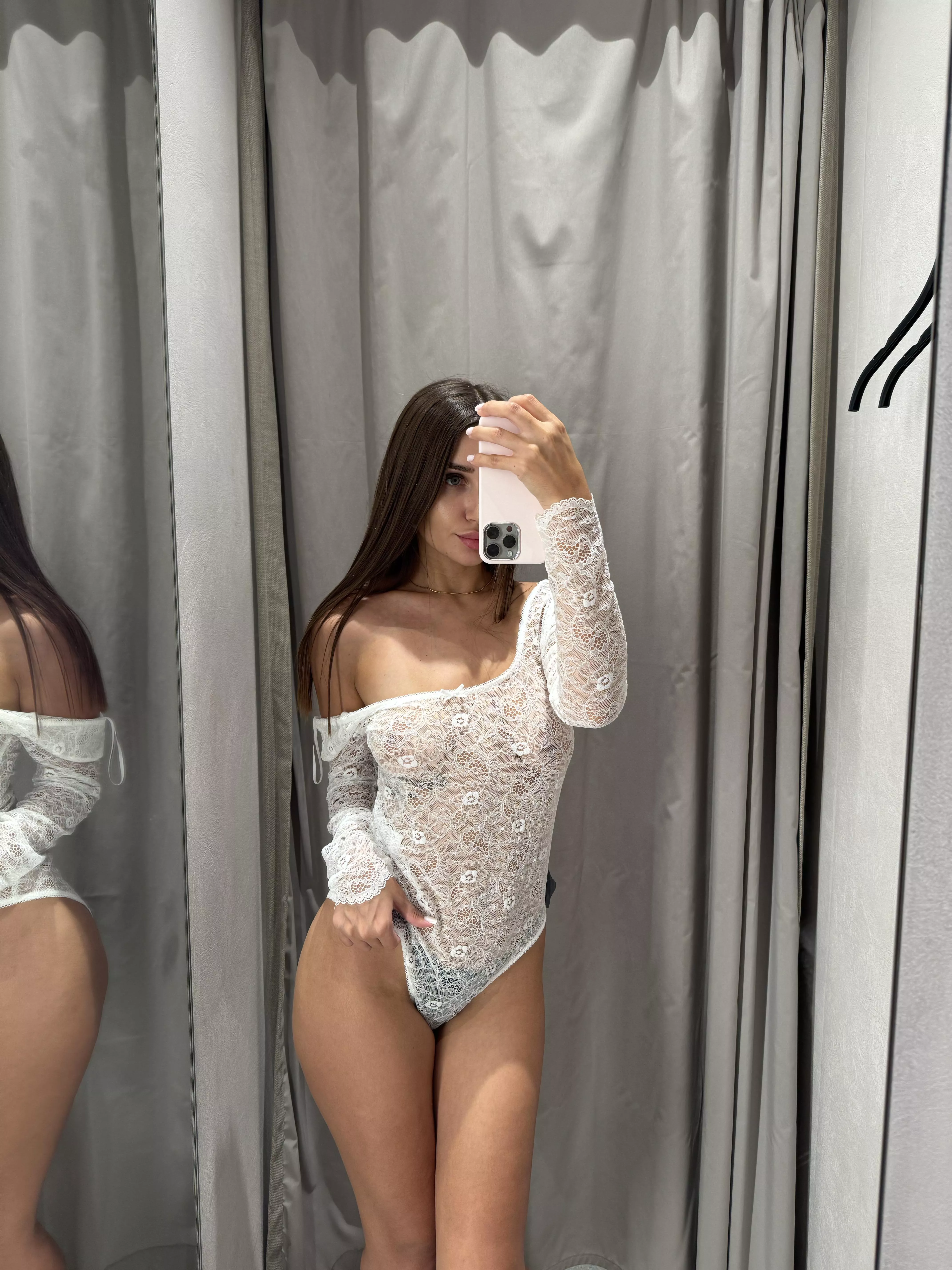 describe your dream girl in two words posted by thebestgirl2323