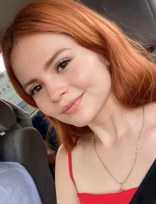 Feeling pretty [IRTR] by BlissfulBabe07