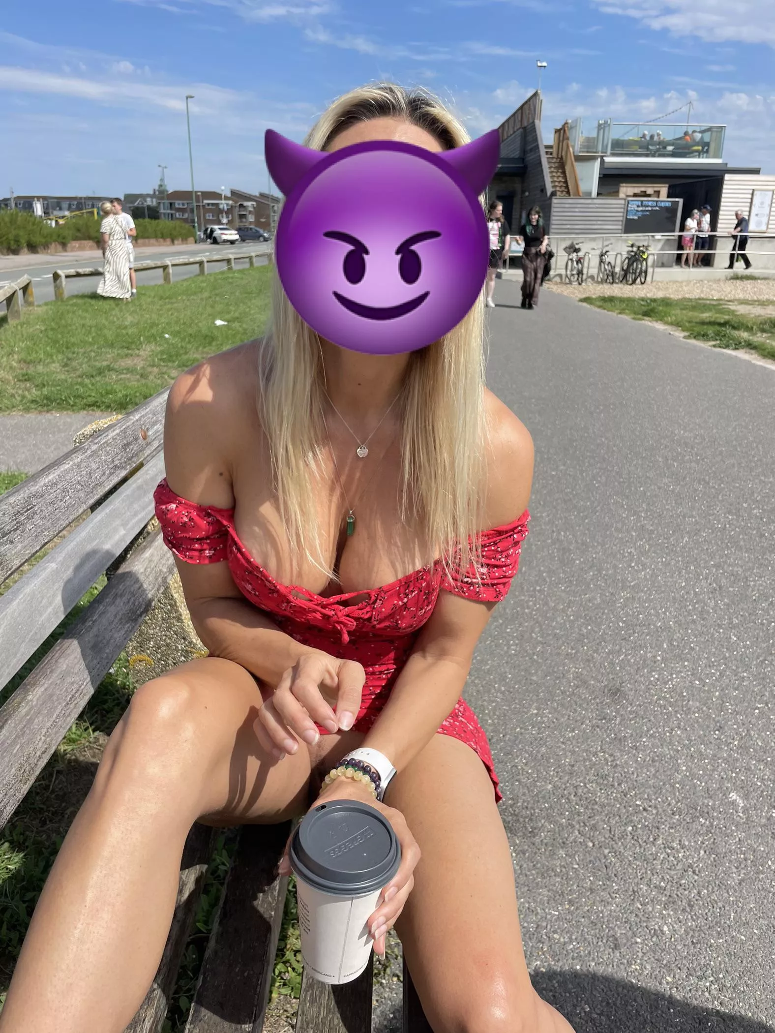 I like to drink my coffee with no panties on 🤭 posted by Cyber-Slut99