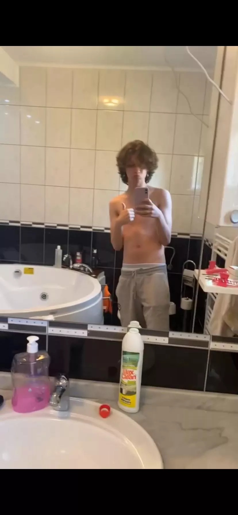 looking for chill bros to game with on xbox or pc posted by Amellown11