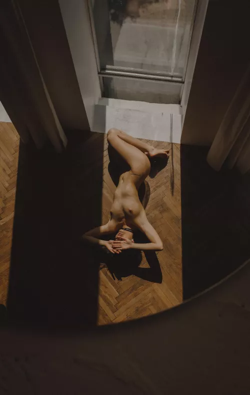 my breasts in the sunlight by SweetieHotness