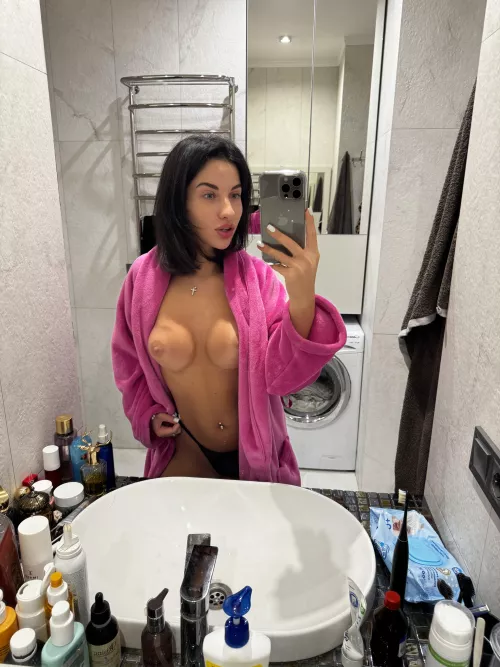 pink suits me by candlelightglitter