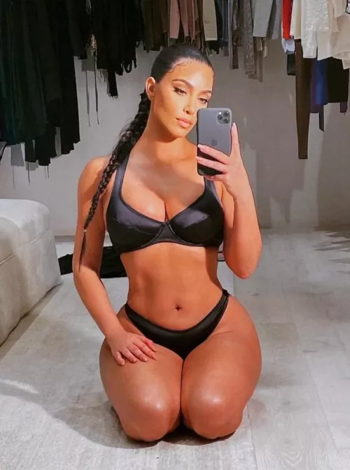 So Hot  by RecordCompetitive337