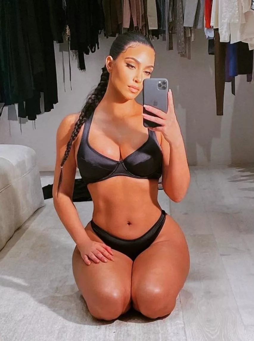 So Hot  posted by RecordCompetitive337