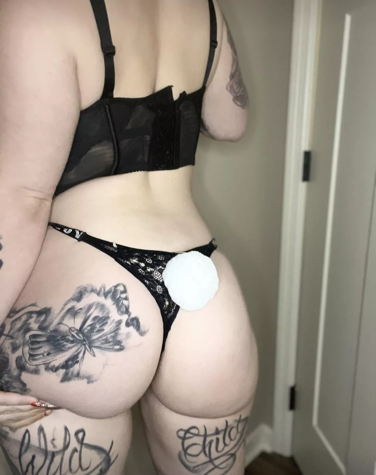 Who’s online rn? I’m horny…. Wanna help? posted by MckameyRose