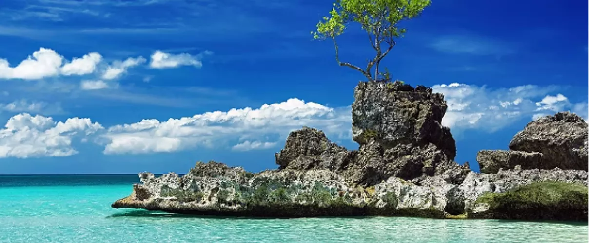 enjoying this beautiful view @ boracay Philippines by flowery_purple_2338