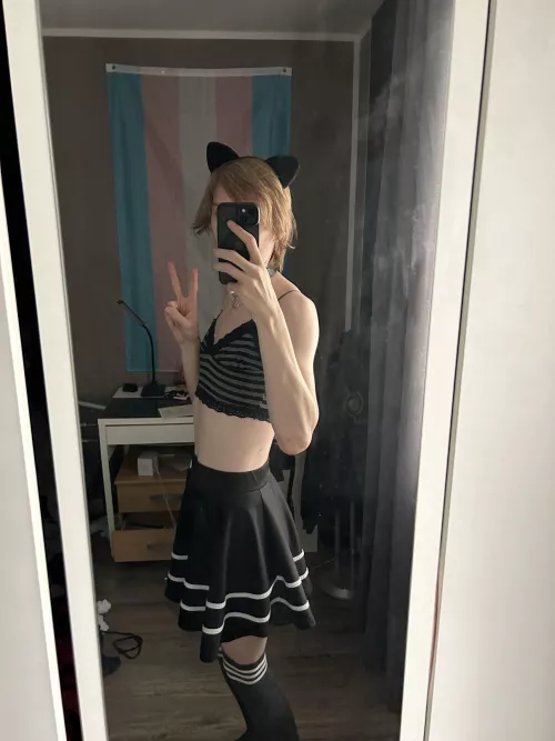 I always feel better dressing up cute :3 by Femboy-_-Sky