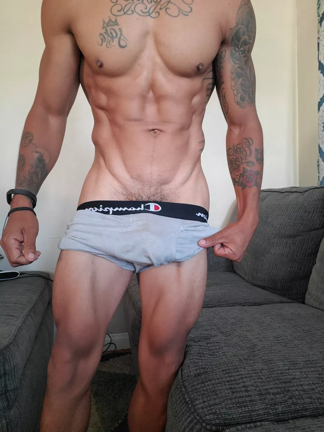 I only chose the best slaves to serve me. Who wants to qualify? posted by shortking_fit