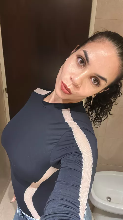 @miss.sedusa.cc find me love by Cloeeclark