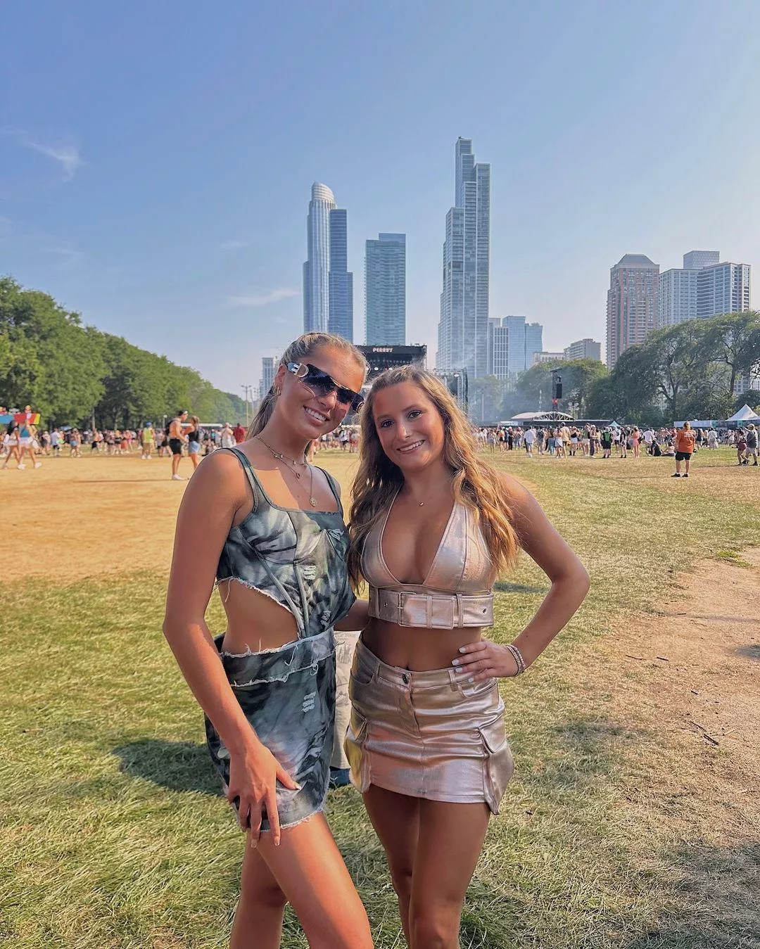 Sexy lollapalooza outfits  posted by lebship4