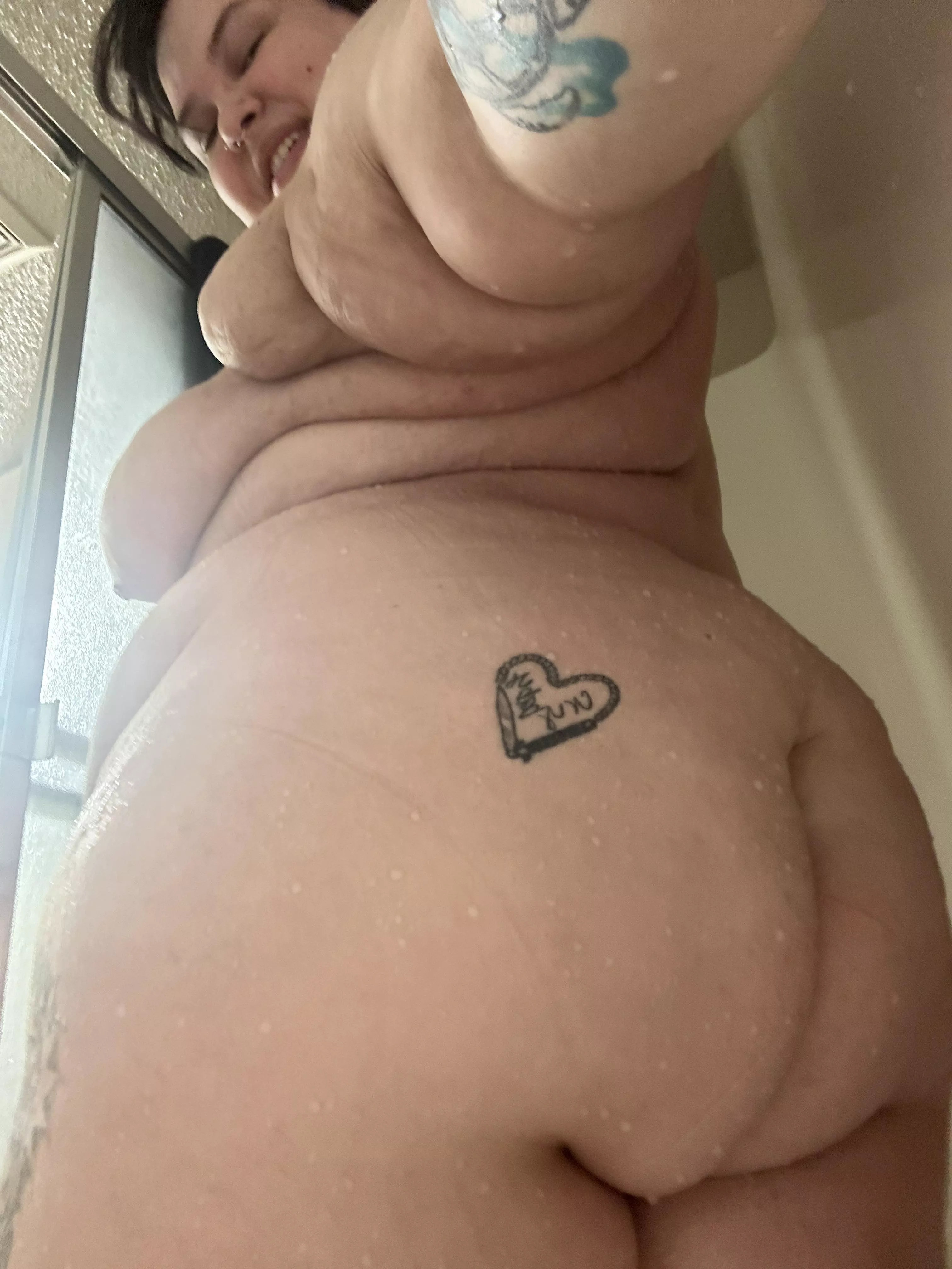 Shower ass posted by princessjaex