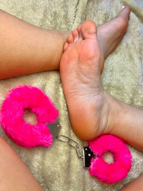 Soft and Smooth Soles by Latina_jaz