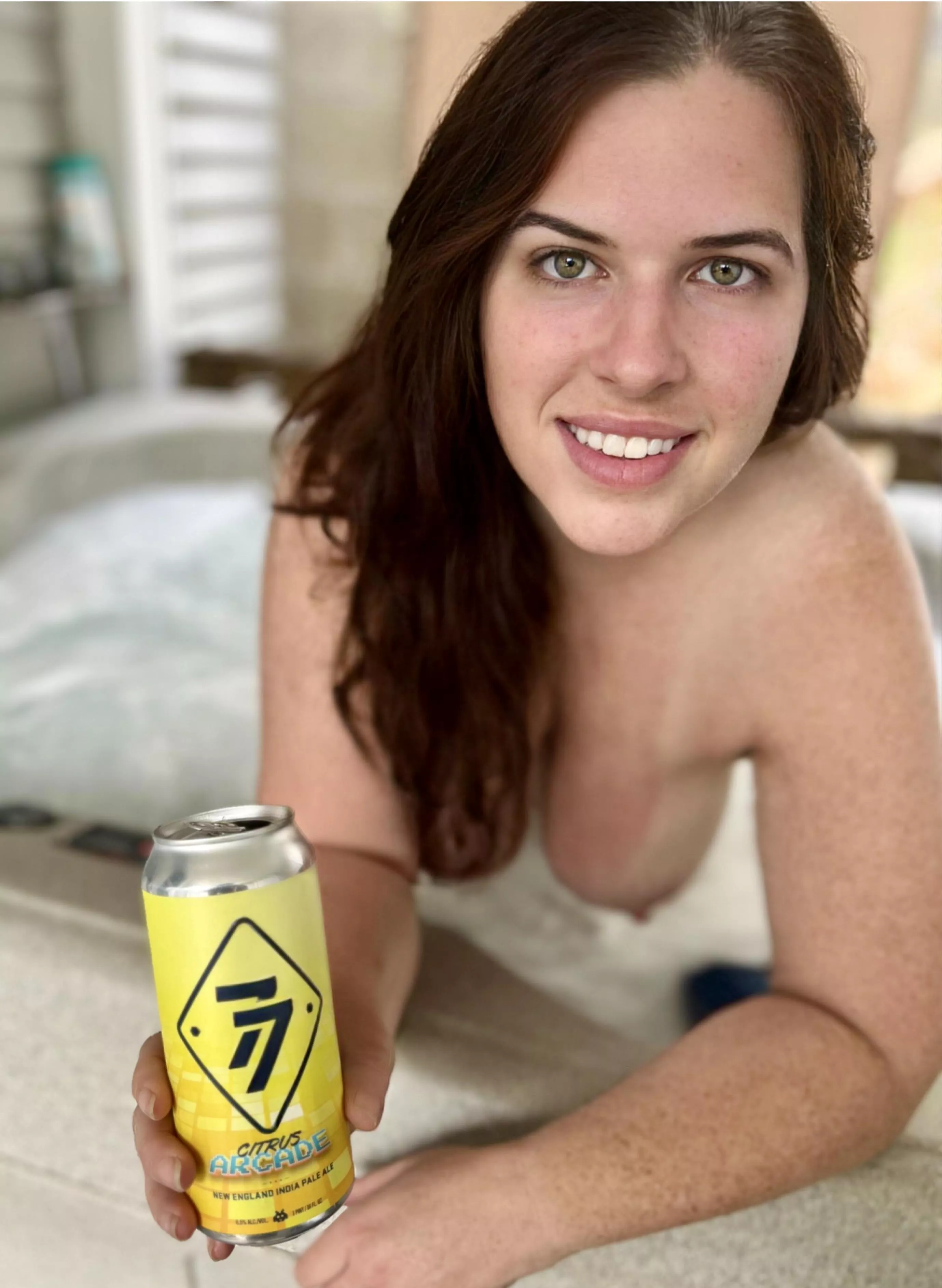 Thirsty Thursday with Mill 77 out of Amesbury, MA. This is a perfect NEIPA. posted by Granitestaterxxx