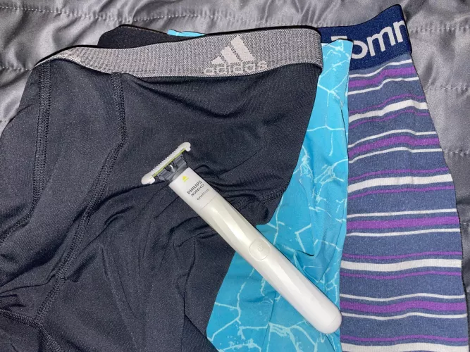 (21) Which is most appropriate for gym, school, and date night?  by Bright-Cupcakes03