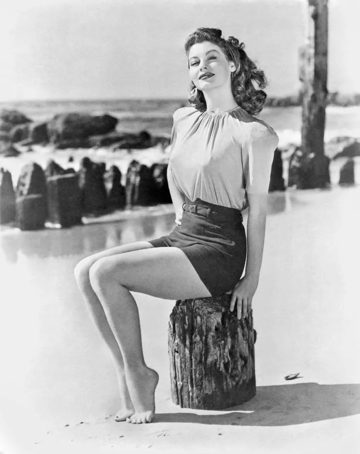 Ava Gardner (1940s) posted by bil_sabab