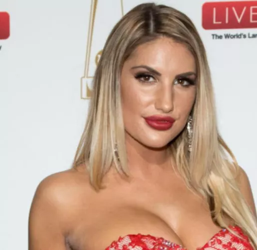 Bellezza by chipichandal