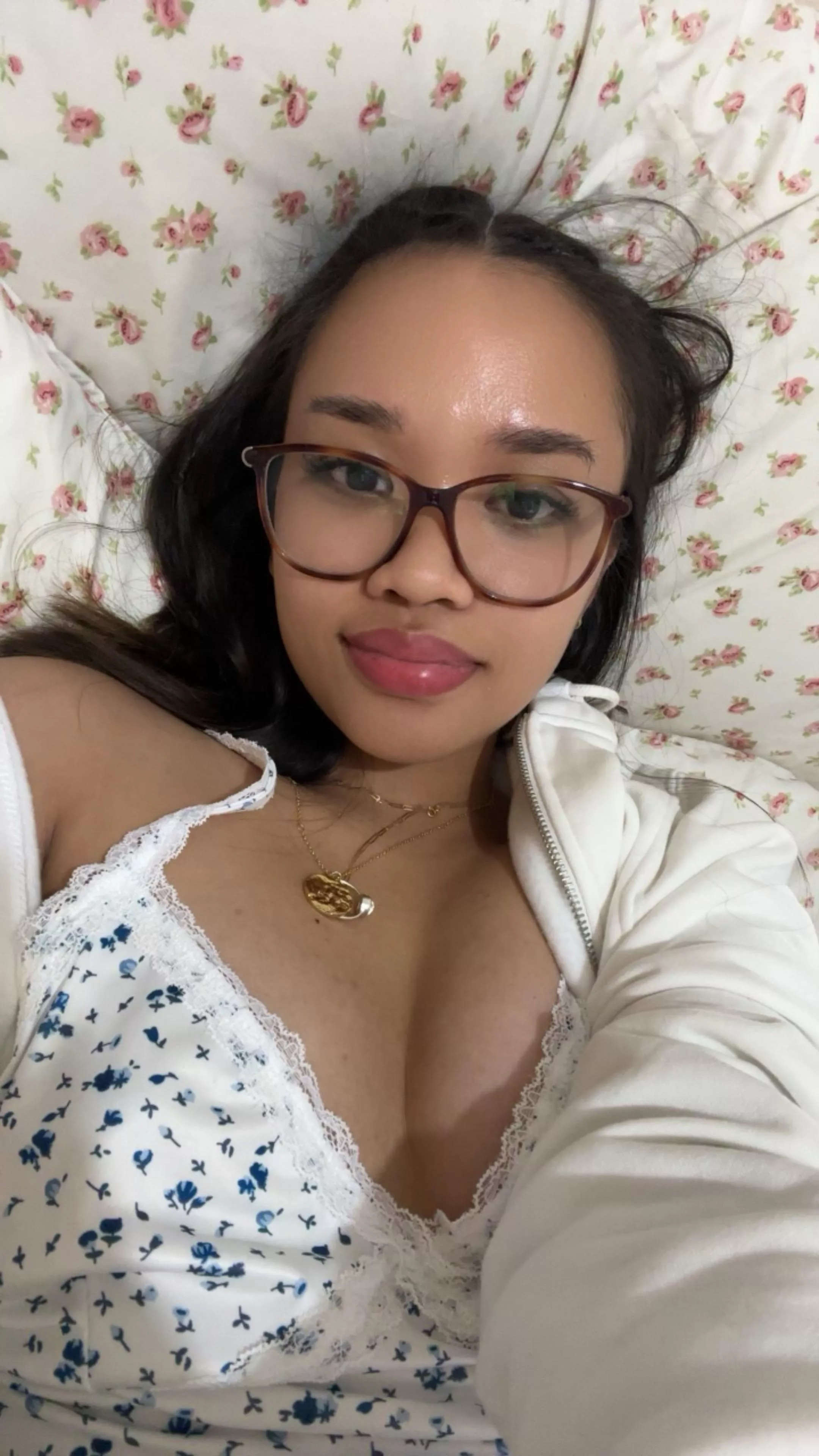 Feeling cute in my pyjamas posted by Worldly_Evidence_575