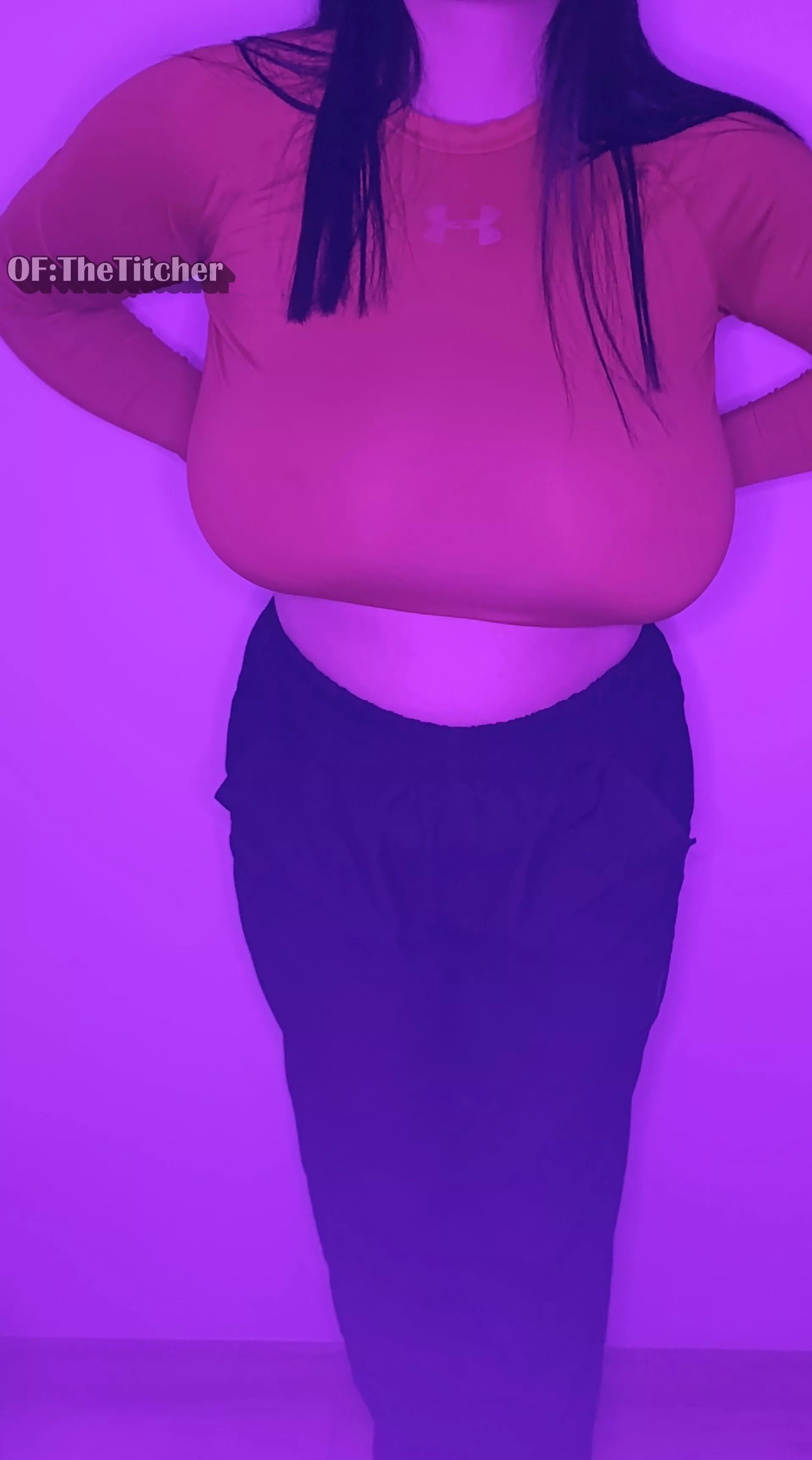 How about compression shirts  and no bra? Too much teasing for jogging? 😉😉 posted by TitcherCarla