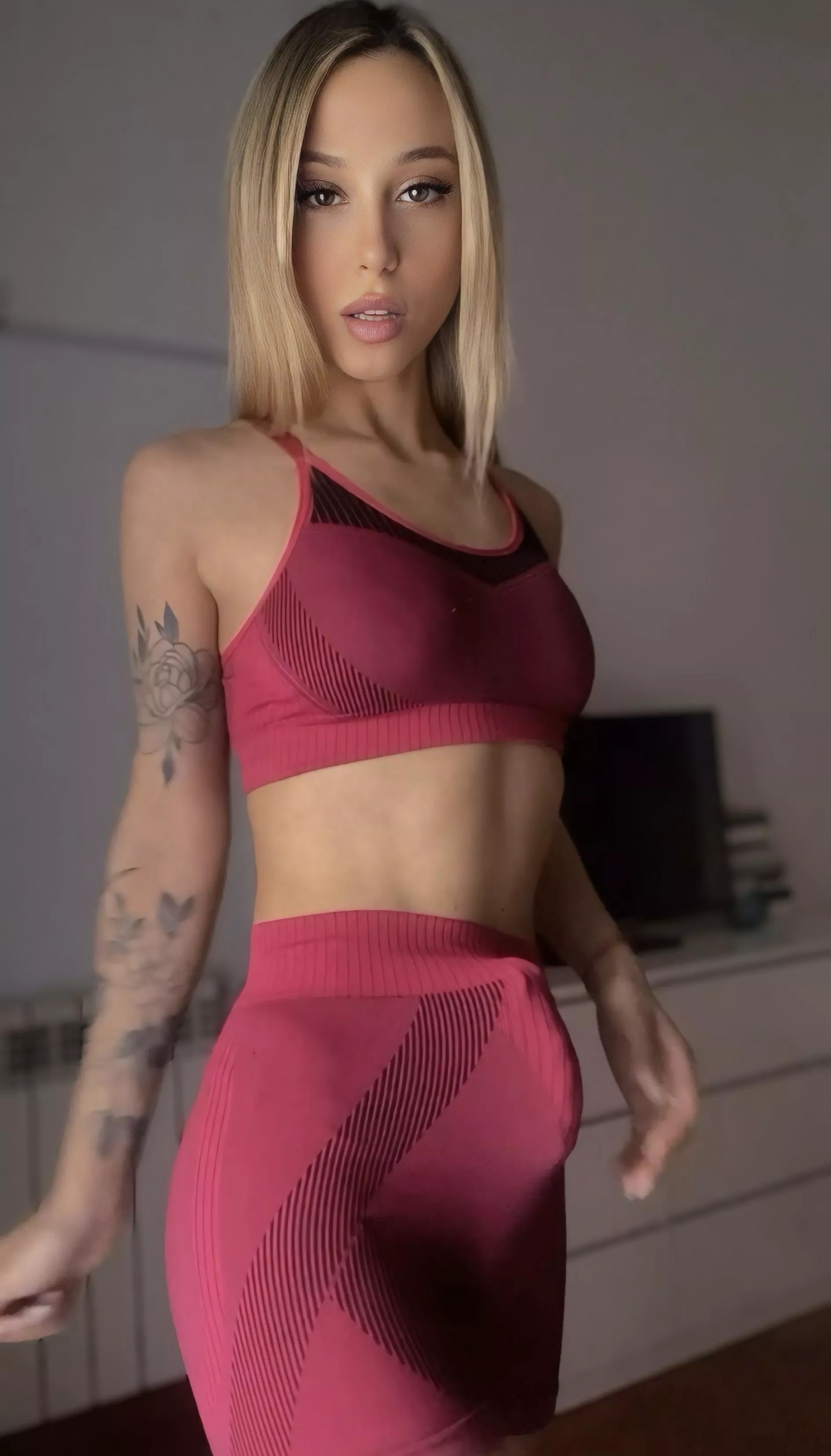 How many inches do you think I have under my pants? If you guess, I'll let you taste it. posted by Sea_Tension_2976