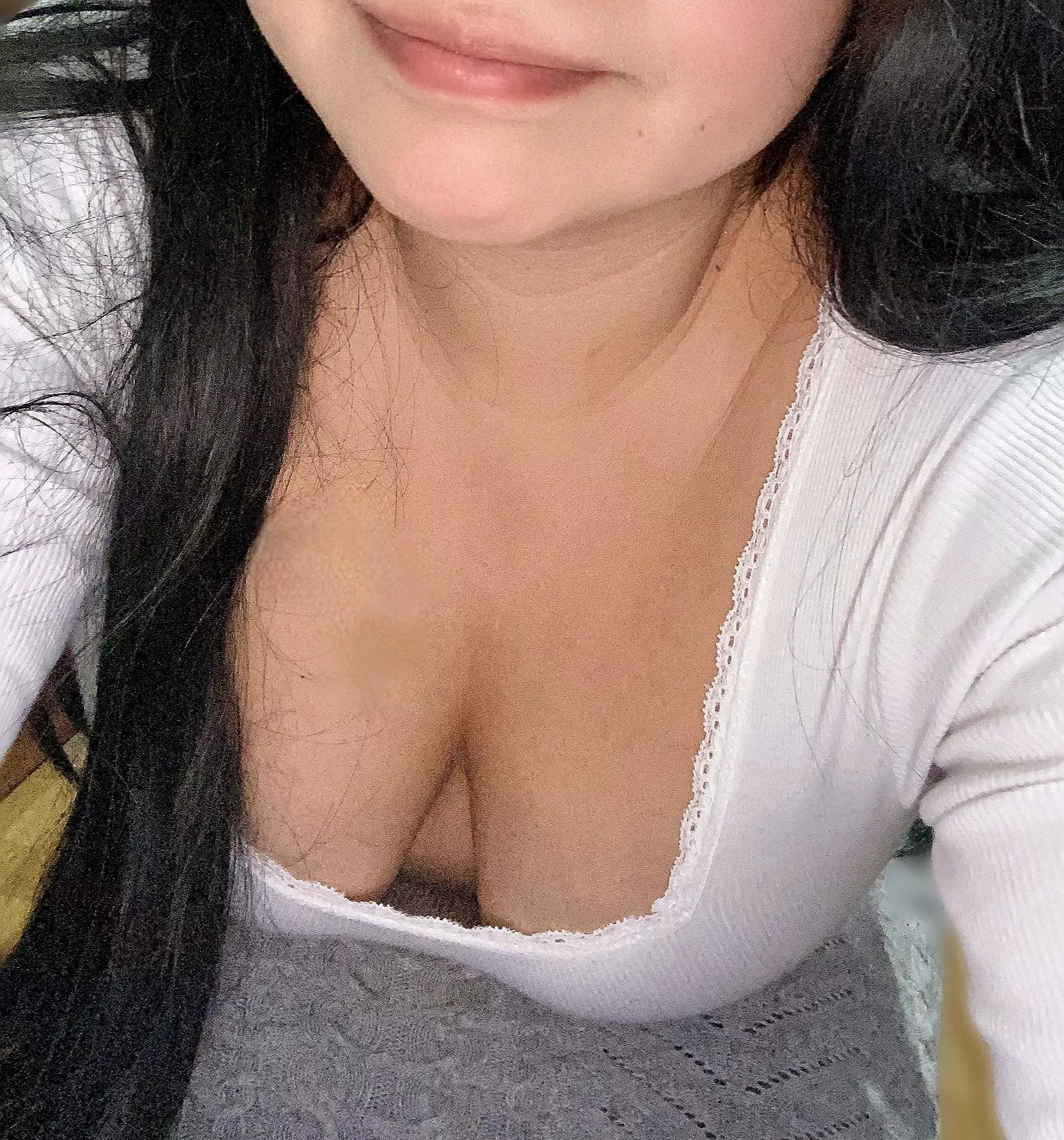 I wonder why is so hard for you to concentrate posted by SexyAzucena