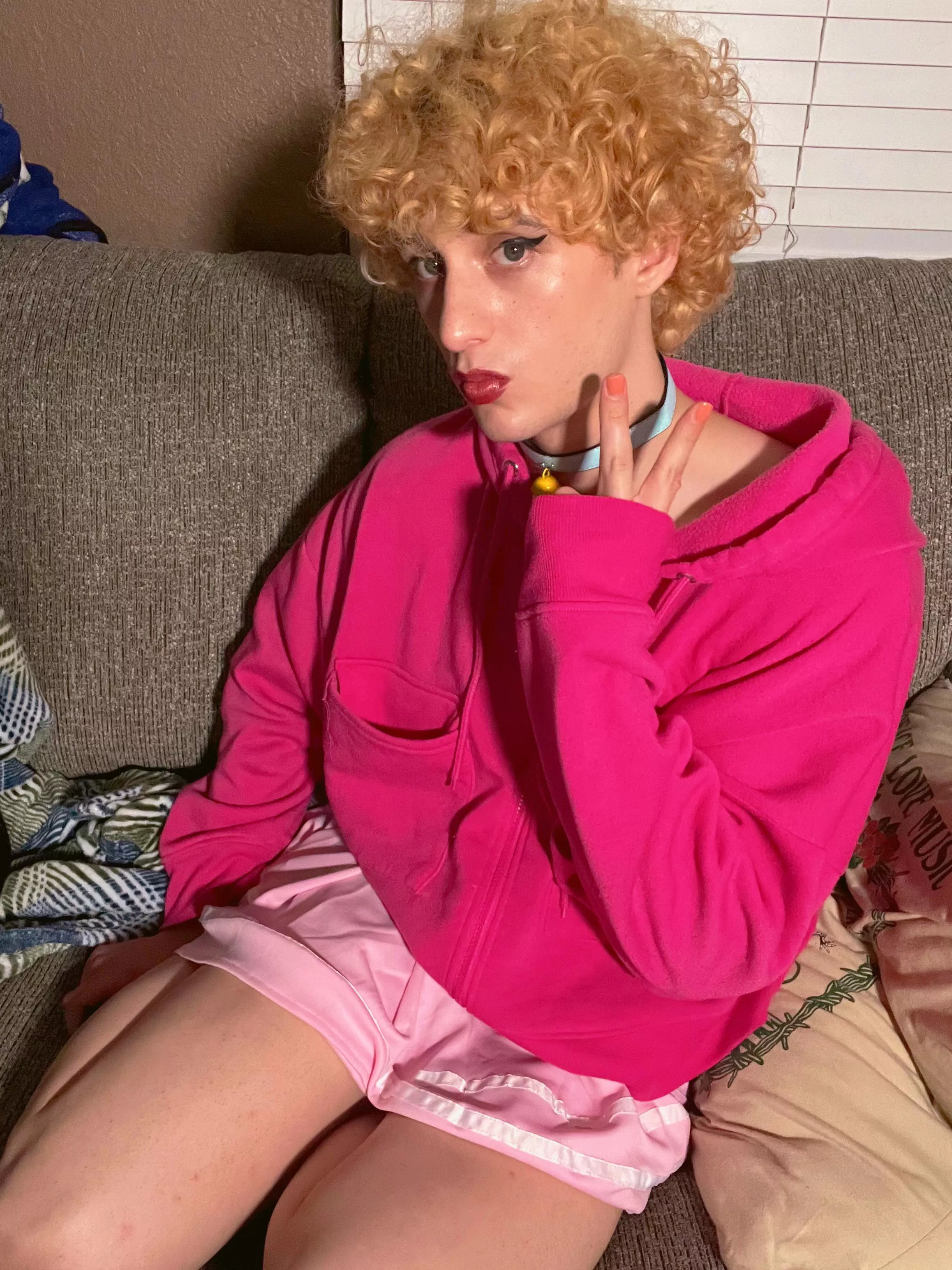 I’m a little gay ✨💜 posted by Longjumping-Low-961