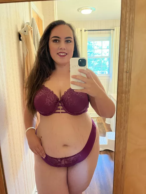 I’m a southern girl. Where are you from? by Throwawayforasspics