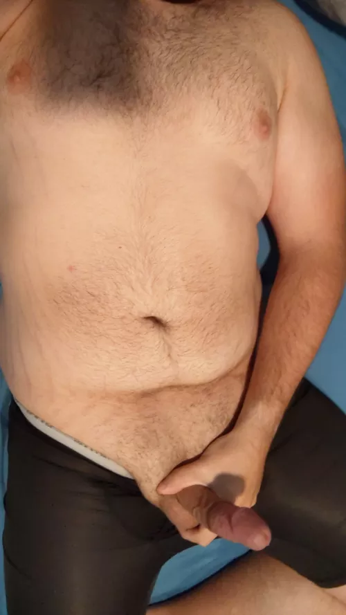 Mornings can be hard sometimes 😉 by DuskAtNightt