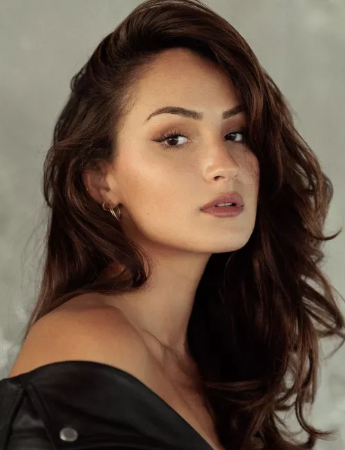 Noemie Checa by Ken789gh