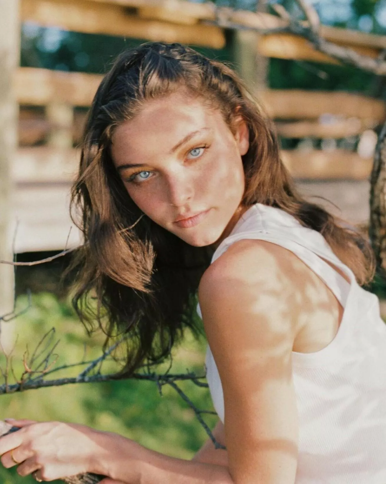 Sydney Melman posted by qwer5r