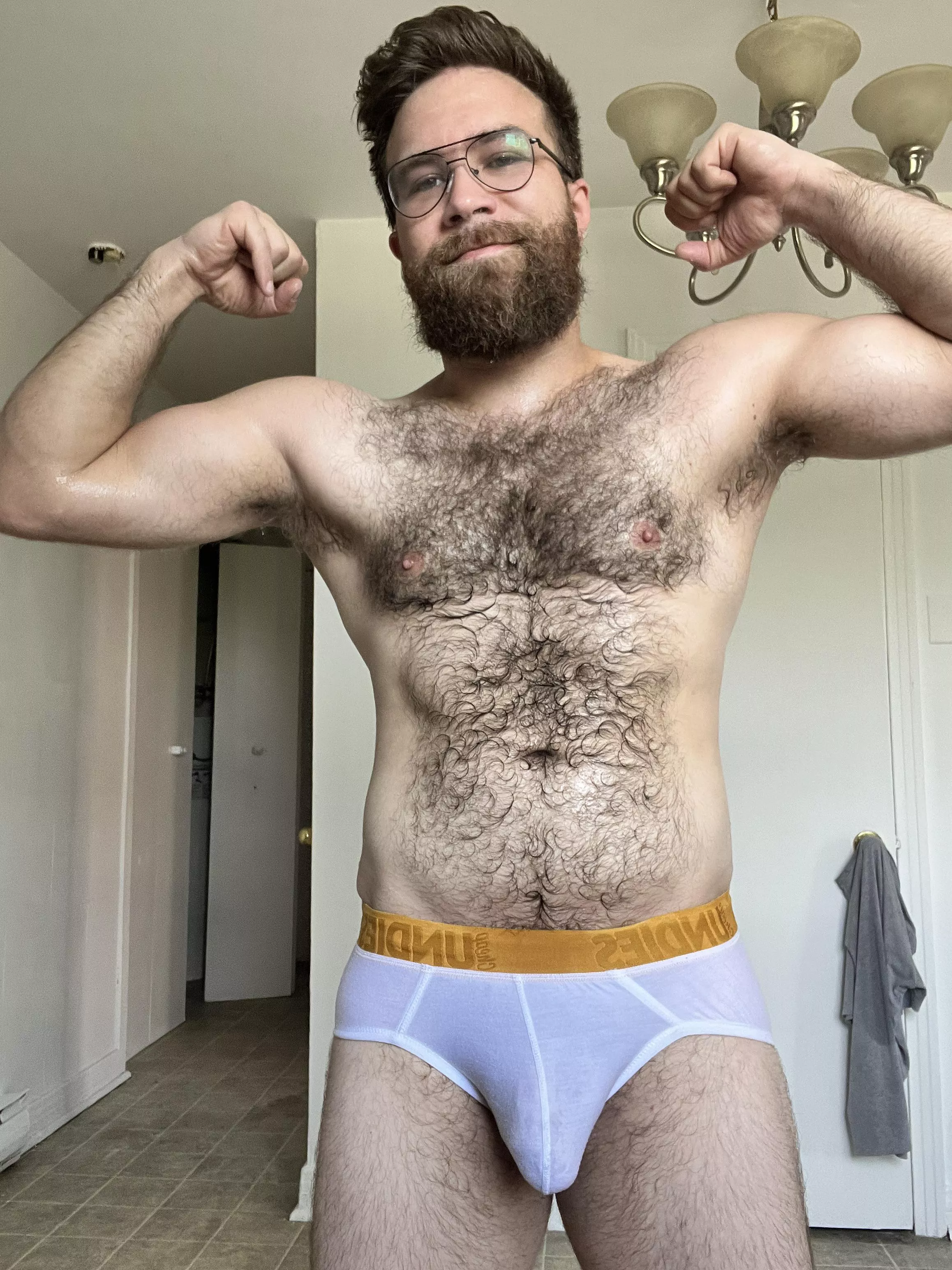 Was so sweaty but gave me a great bulge  posted by hairyMtl