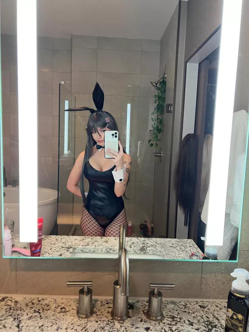 who needs a new petite bunny girl? :3  by puppiwi