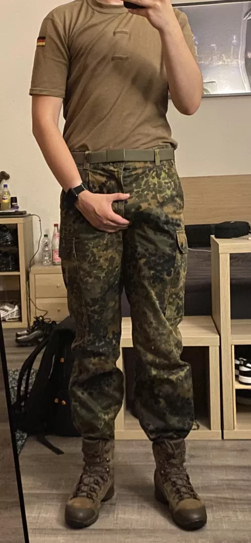 [20] Uniform off, dick on 😈🥵 by danny874