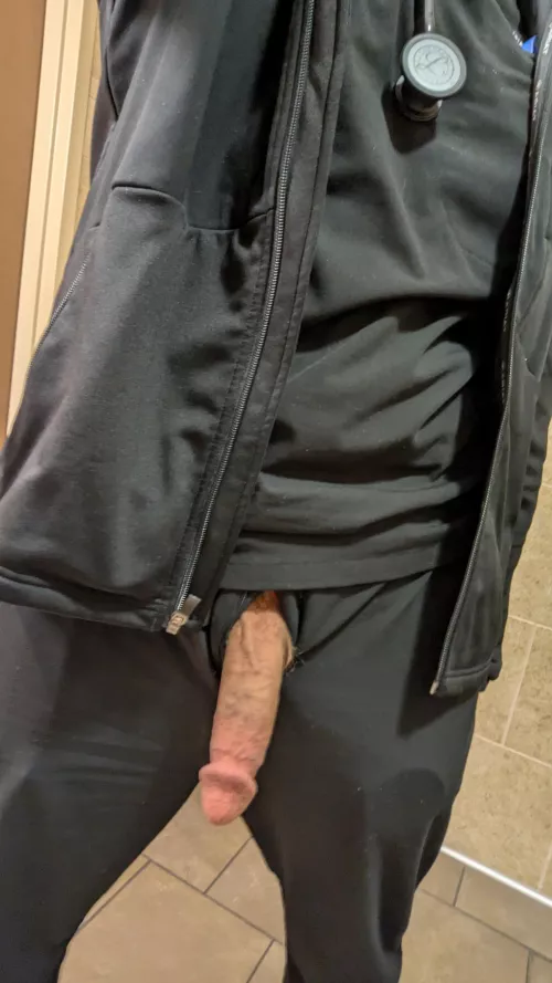 [39] The doctor will see you now by Background-Soil1039