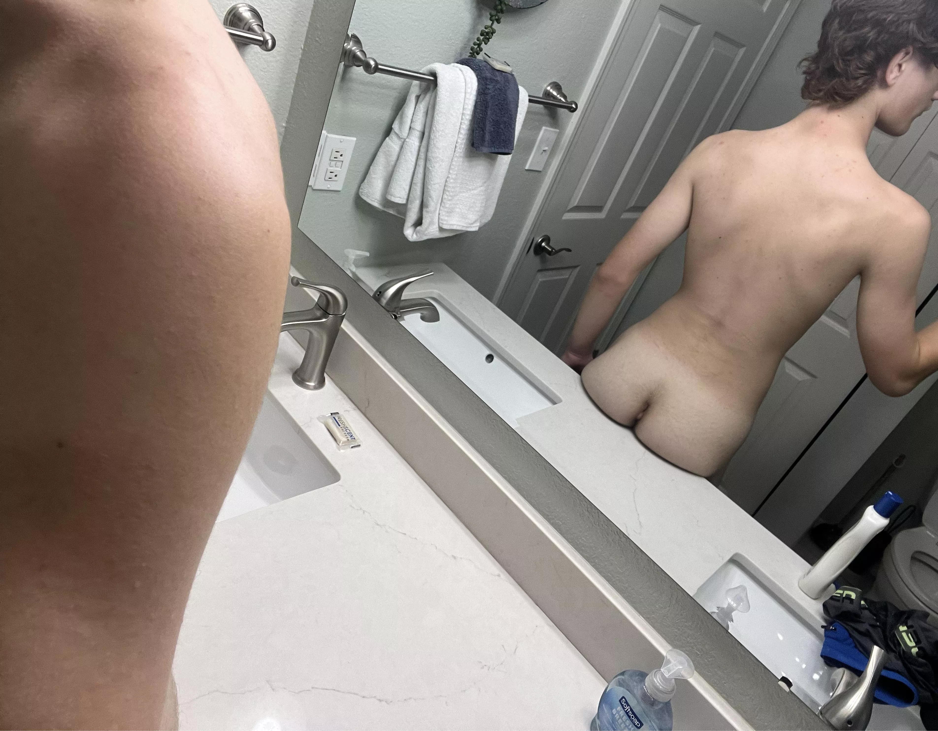 Any older daddy looking for a good boy to call his posted by _opiumboi_