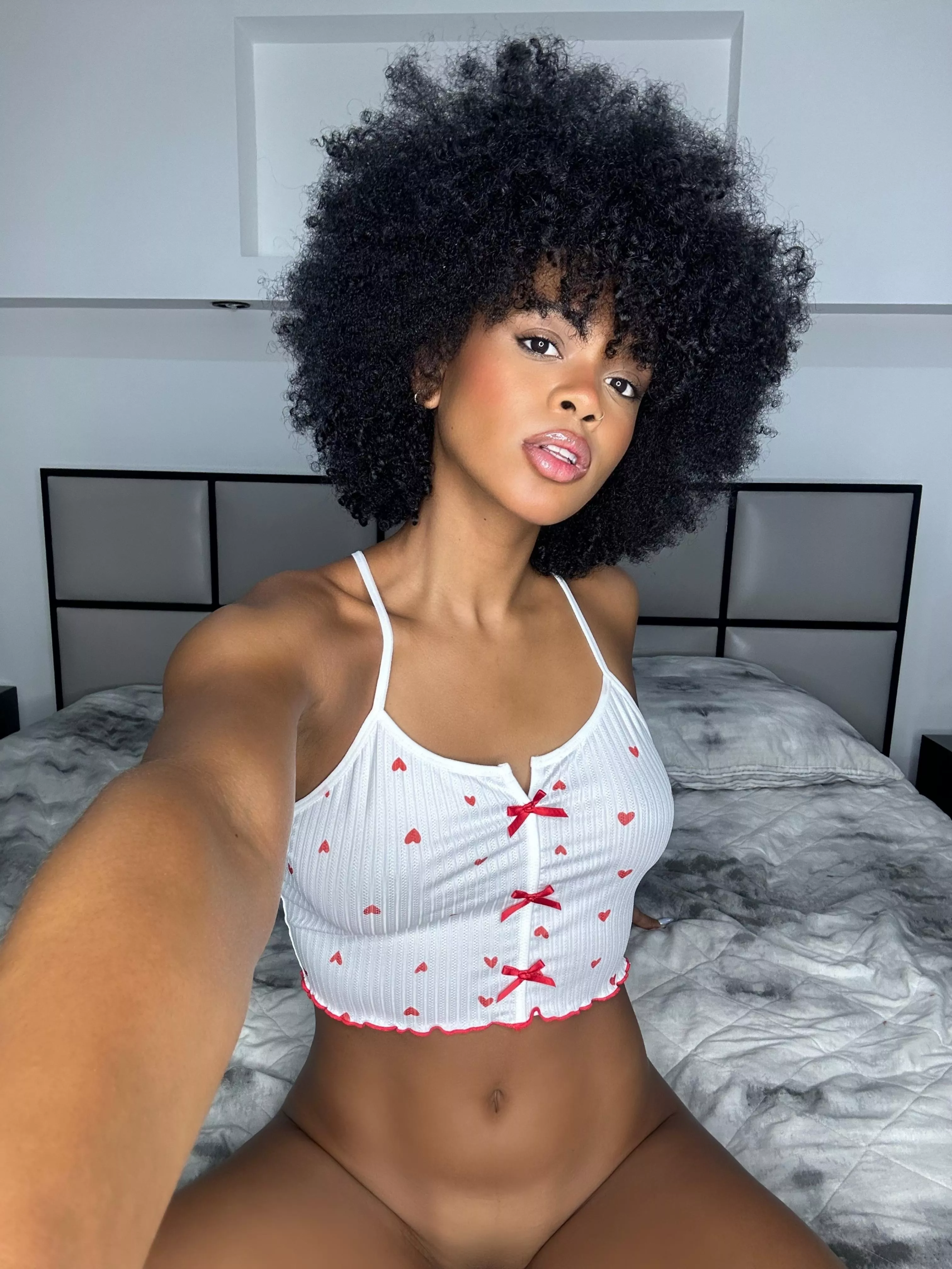 Daddy spread my legs and lick my pussy 
 posted by Overall_Frame6180