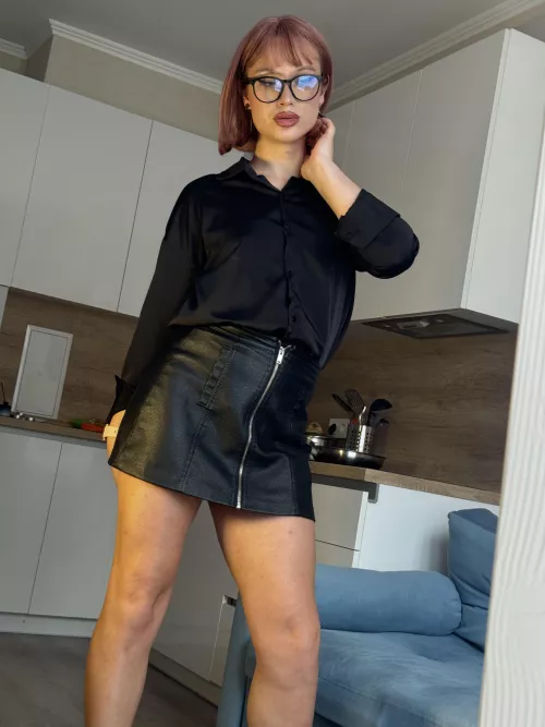 Dangerous woman by RedHead_WoW