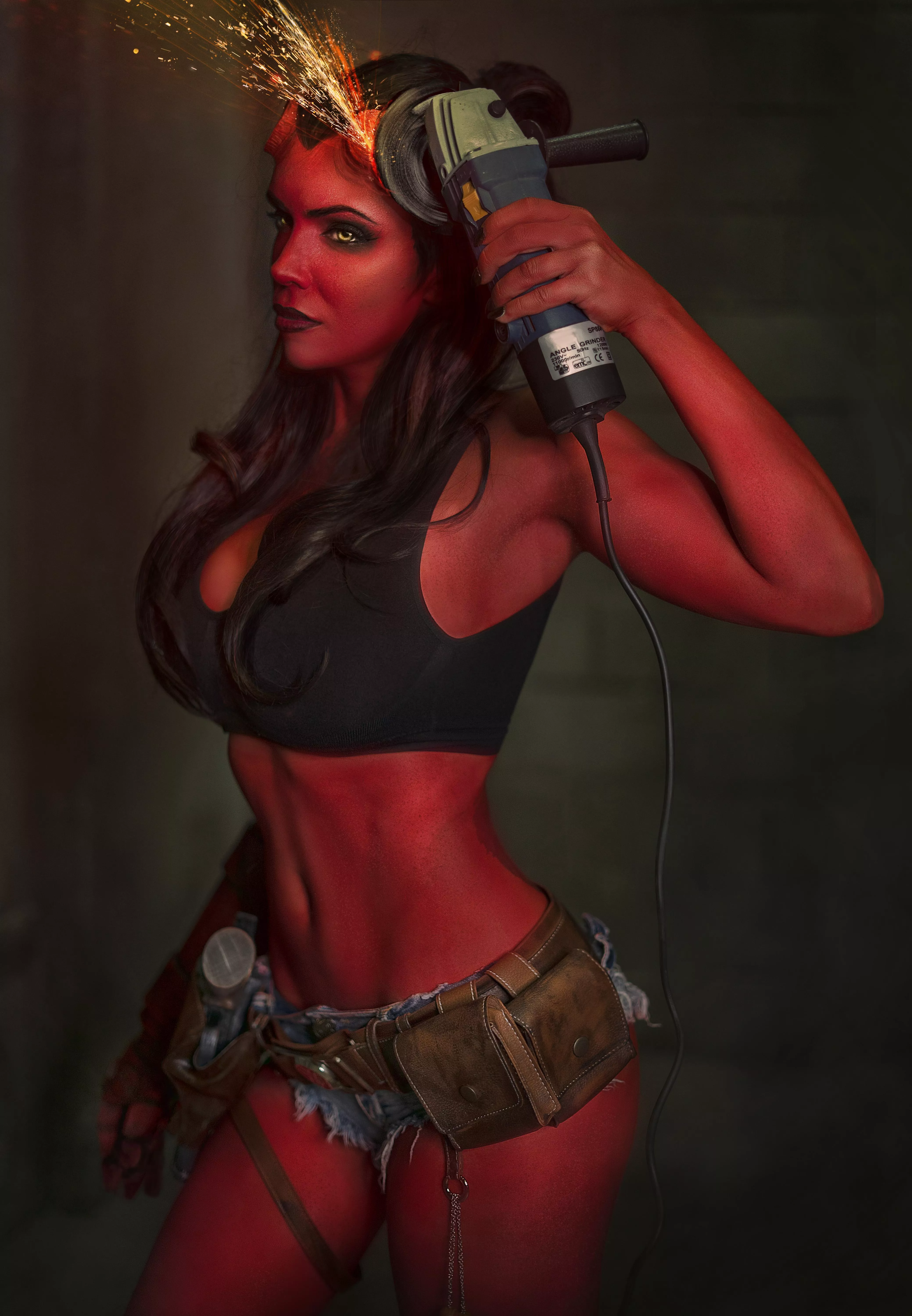 Fem Hellboy by Octokuro posted by iam_ocotkuro