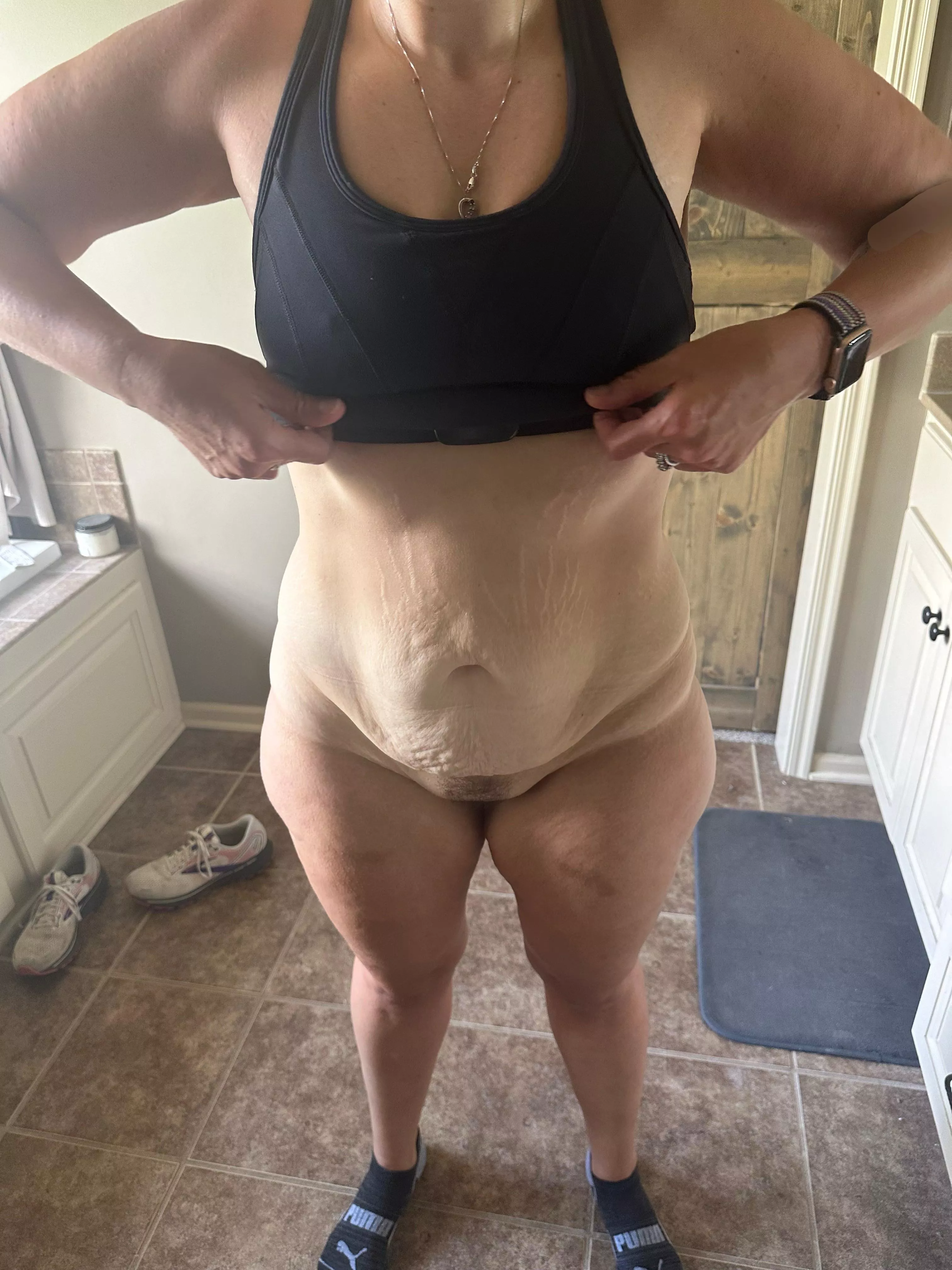 Fill me up and send me home to hubby for cleanup posted by RaynaNThunder