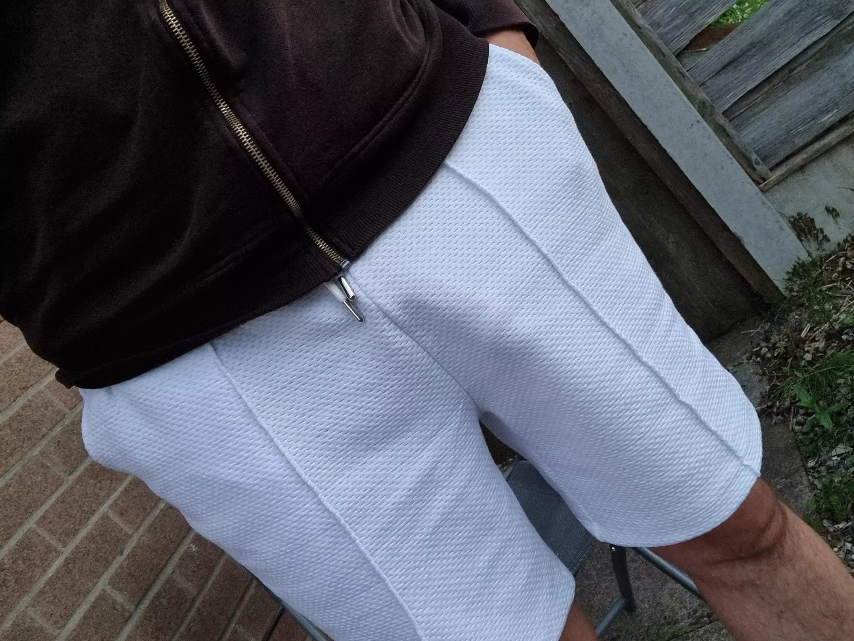 I love shorts weather posted by Swingin_both_ways