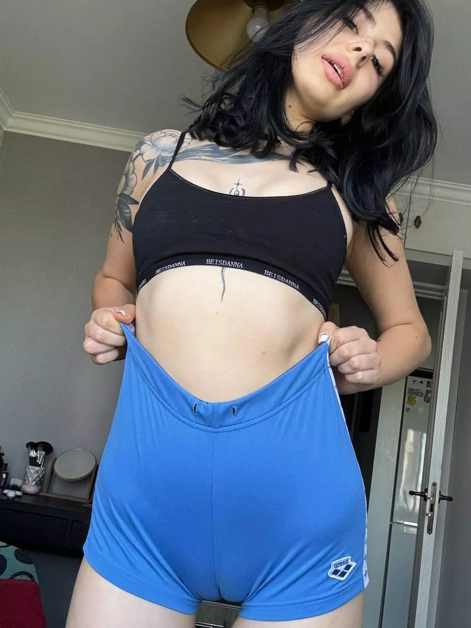 Love wearing shorts to show my toe off posted by smallboobsbabe