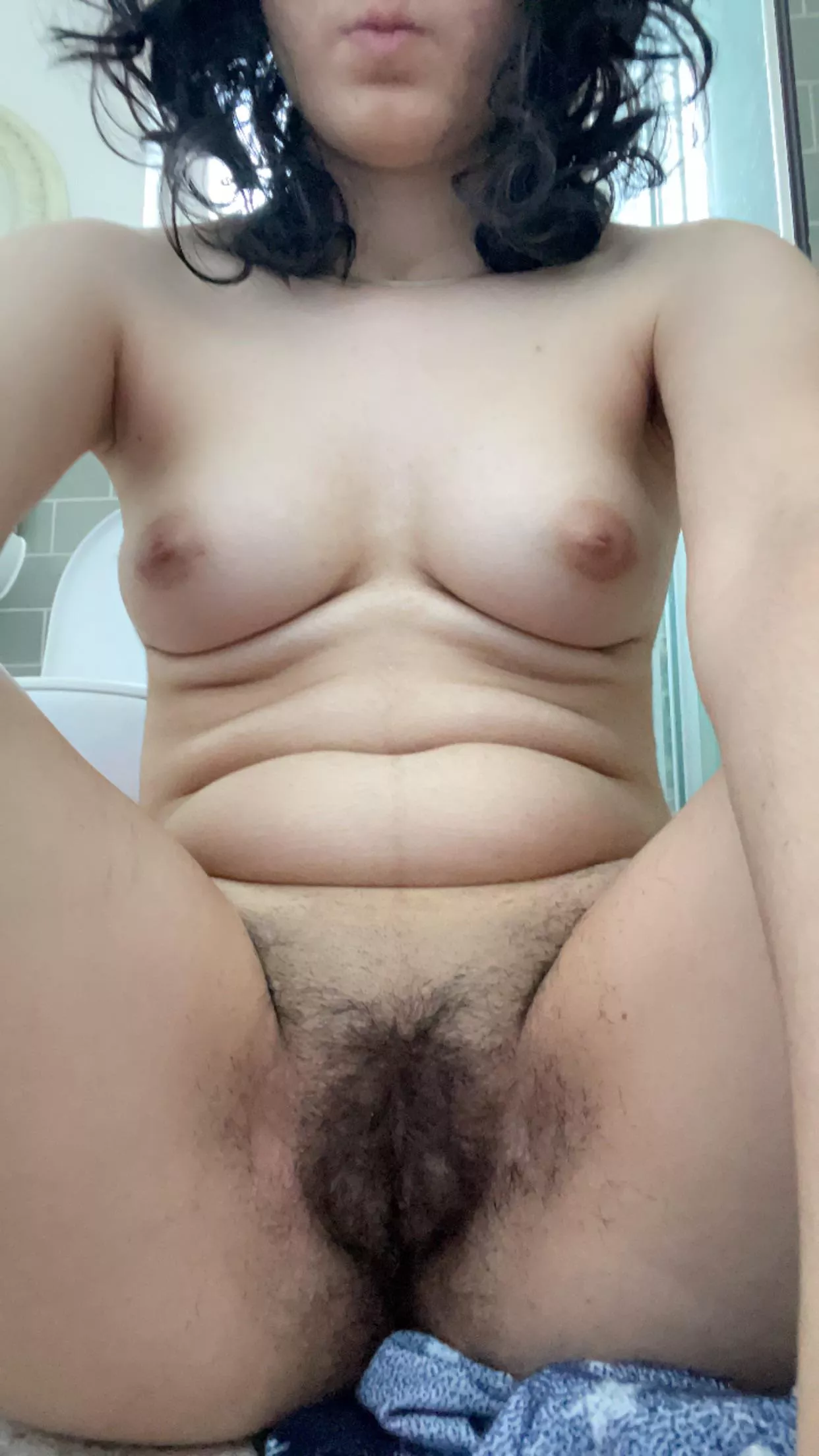 Should i shave my [h]airy pussy posted by Thebenefitqueen