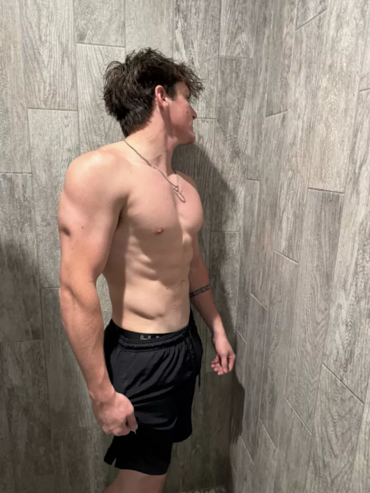 tell me some of your kinks posted by DylanFaron