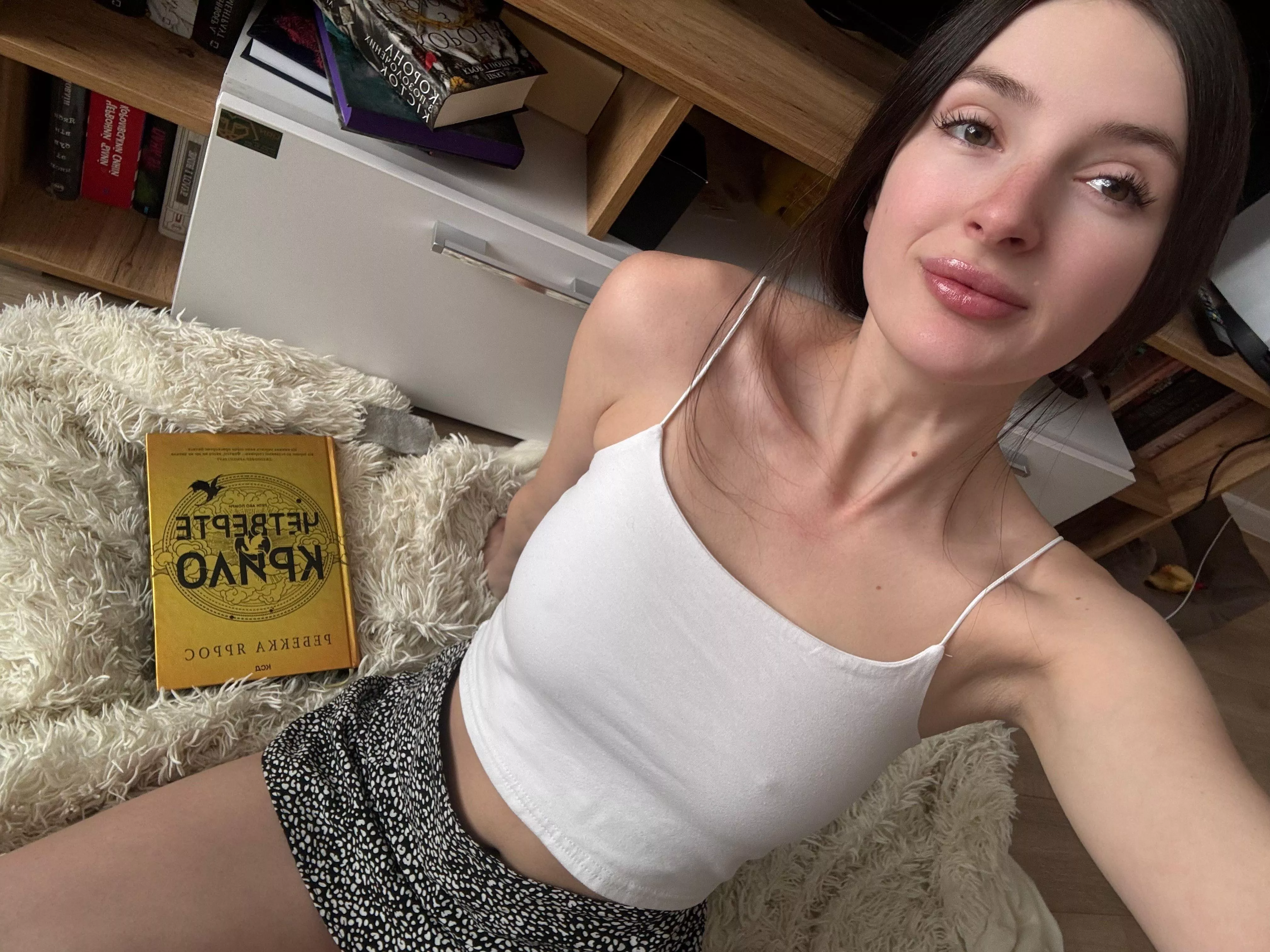This 18 year old ass feels so good posted by EnchantedEcho3