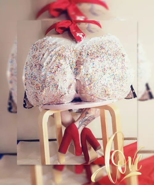 Want to lick the icing off by sw33tch33ksxxx