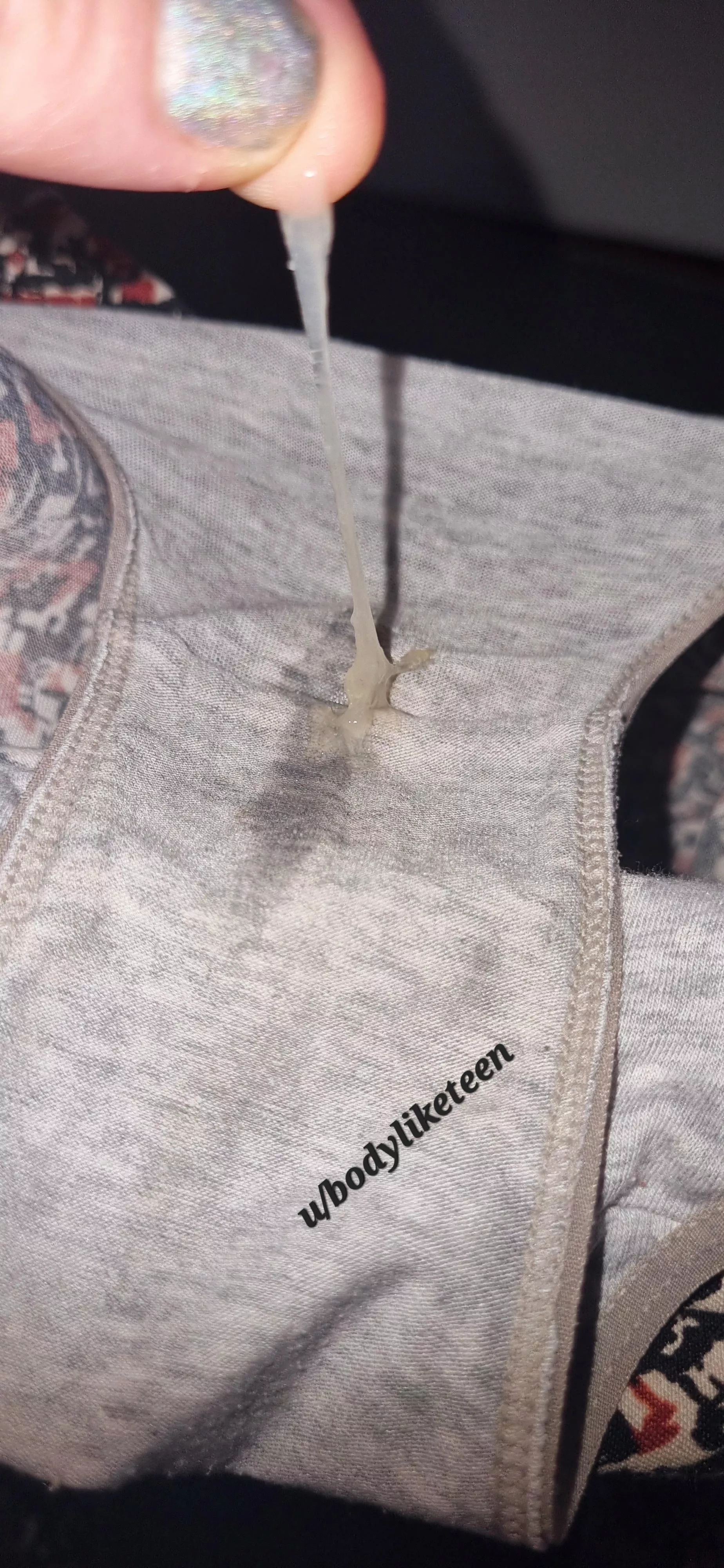 What's your first instinct when you see my wetspot? posted by bodyliketeen